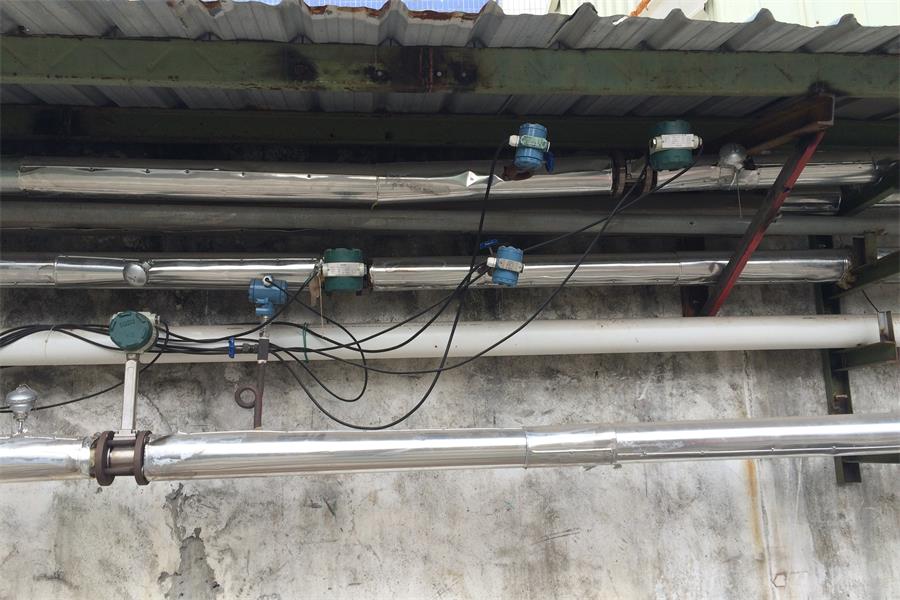 ���̰���